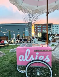 Alsies food truck