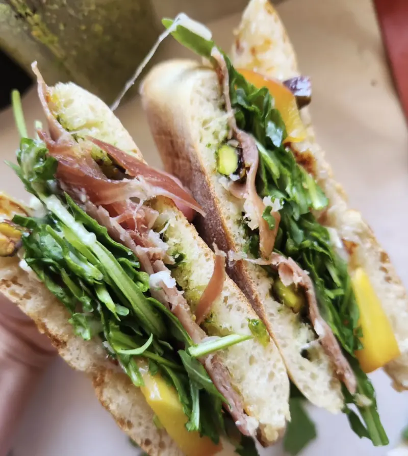 Finn & Whistler food truck