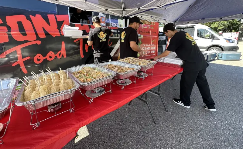 GONZALEZ FOOD TRUCK food truck