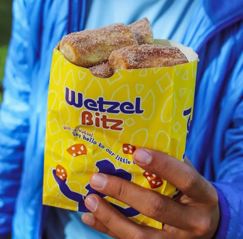 Wetzels Pretzels food truck