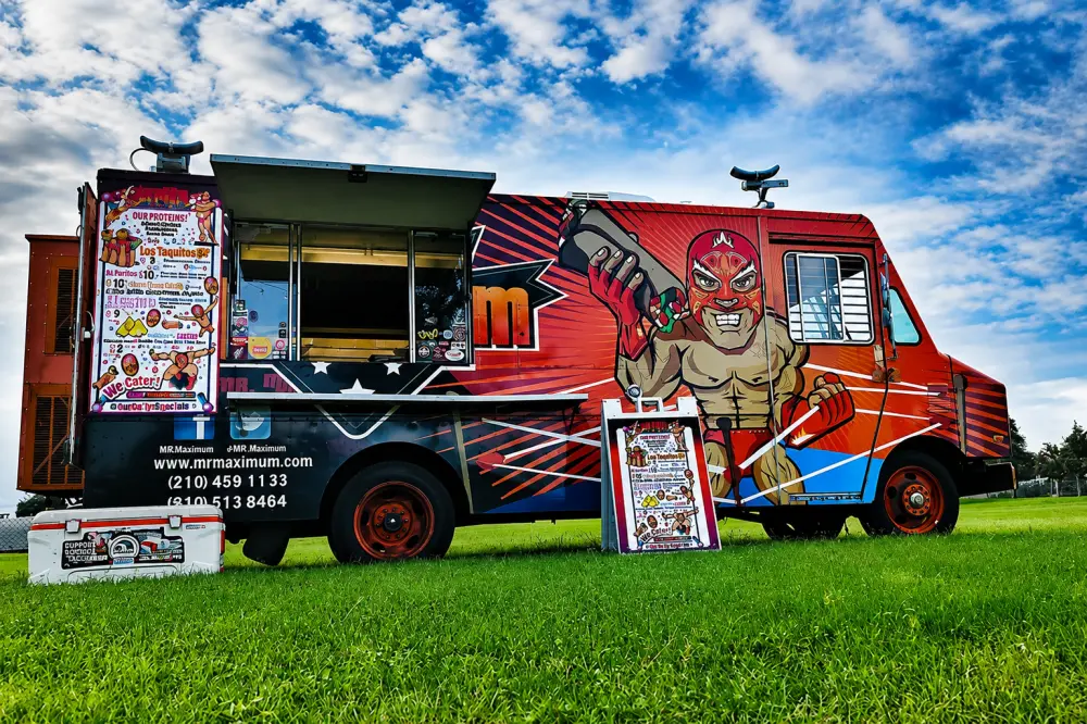 Corporate Food Truck Catering: How Companies Are Ditching Boxed Lunches for Better Events