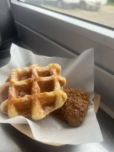 Chicken & Waffles