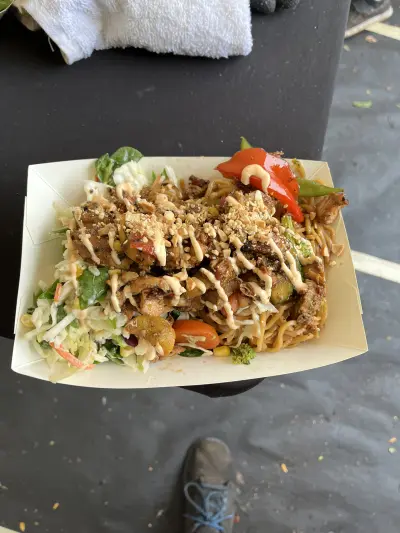 Island Slaw Gluten Free With Teriyaki Chicken (20 oz)