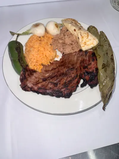 Skirt steak plate