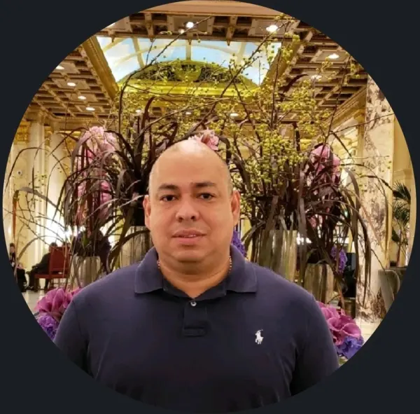 Victor Bravo - owner of Boston coffee rescue