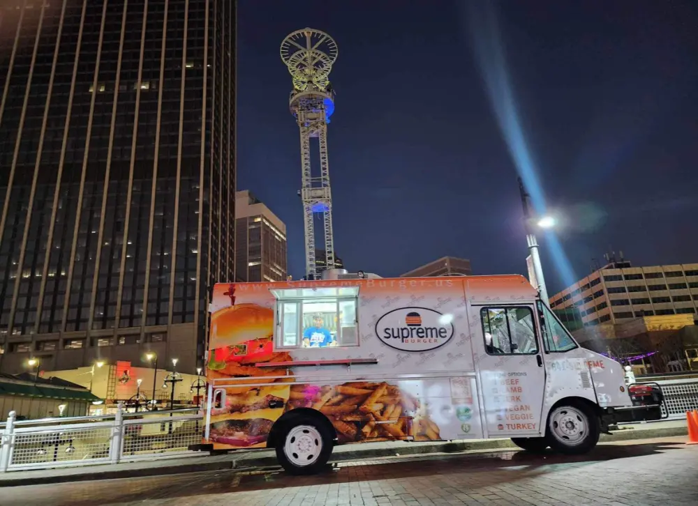 Supreme Burger Food Truck