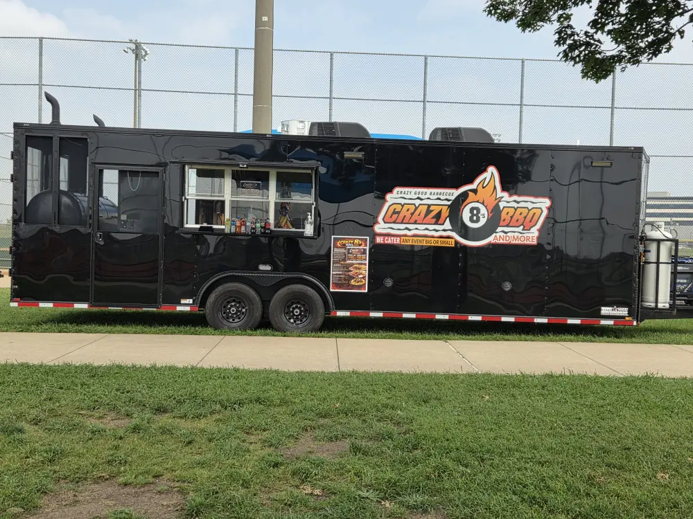 Crazy 8's BBQ and More Truck Image