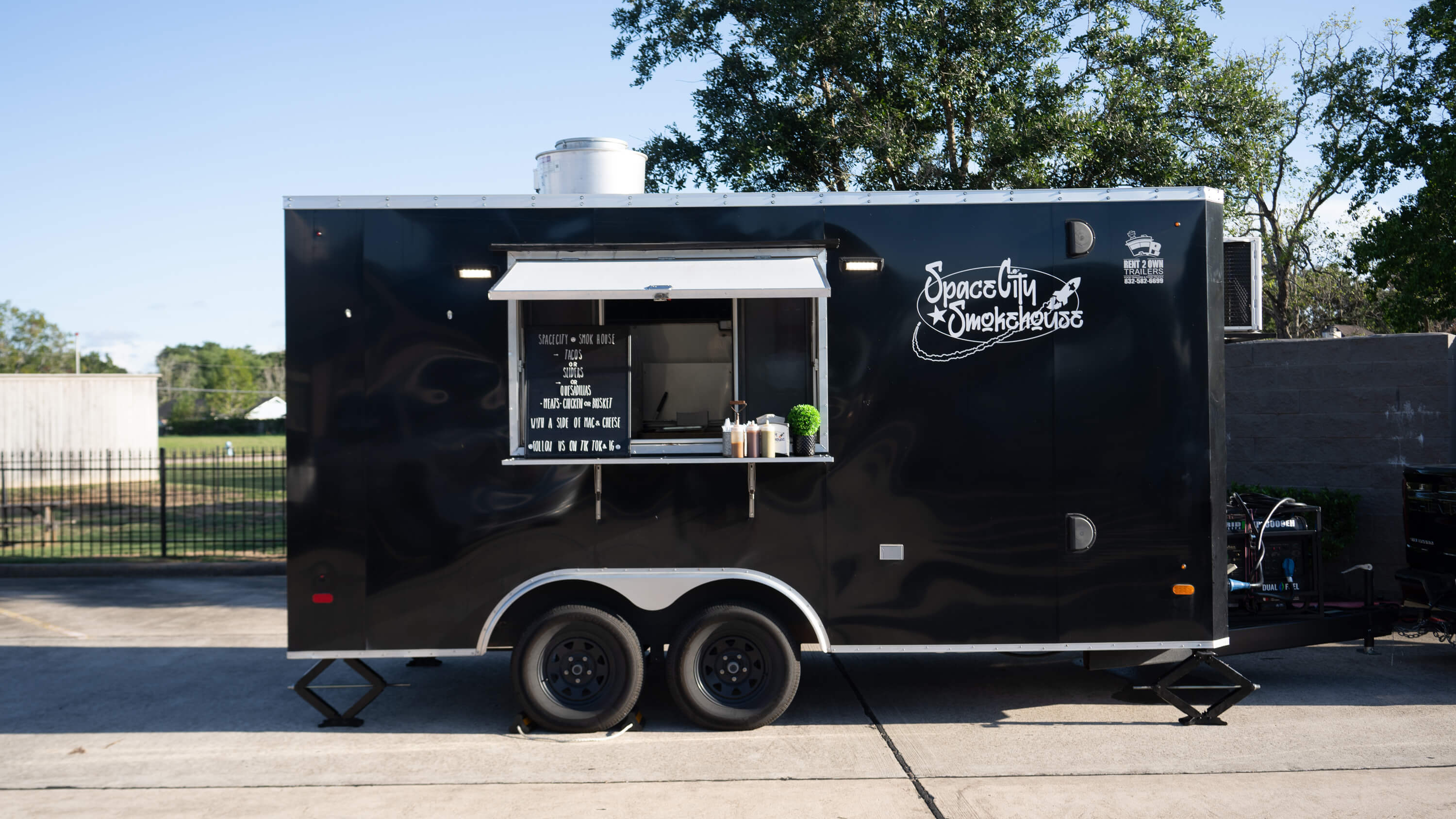 SpaceCity Smokehouse Truck Image