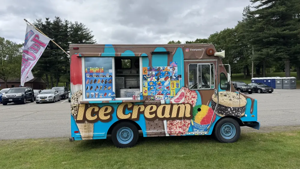 Sweet Pete’s Ice Cream Truck Food Truck Catering